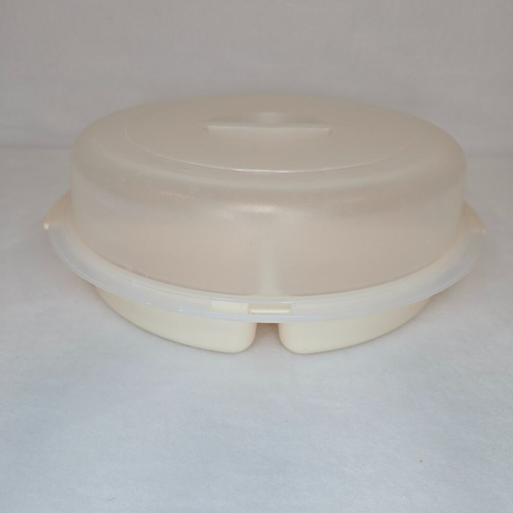 Vintage Rubbermaid Servin Saver 7 Section Veggie Dip Tray Dome Lid Beige 12”